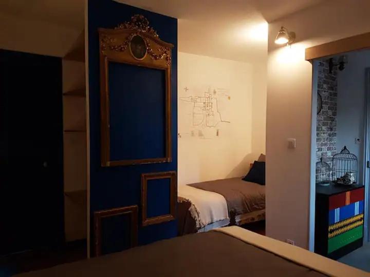 Maison Centre-Ville Calme Avec Jardin Lons-le-Saunier Luaran gambar